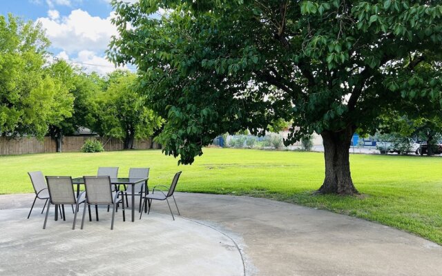 Regency Inn & Suites