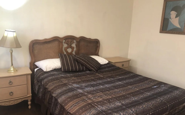 Comfy 3 Bedroom Home