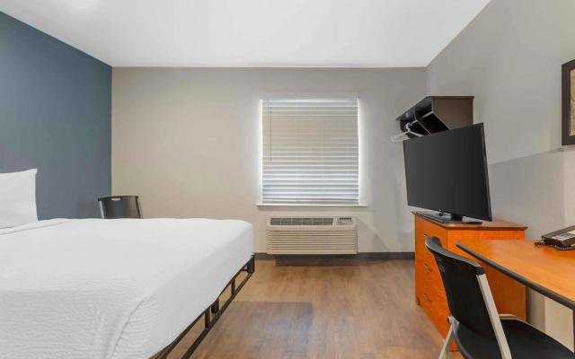 Studio 6 Extended Stay Fort Myers FL