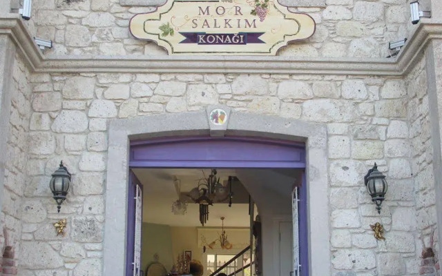 Mor Salkim Konagi