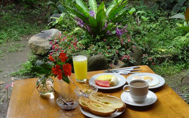 Cabañas Armonía y Jardín de Orquideas
