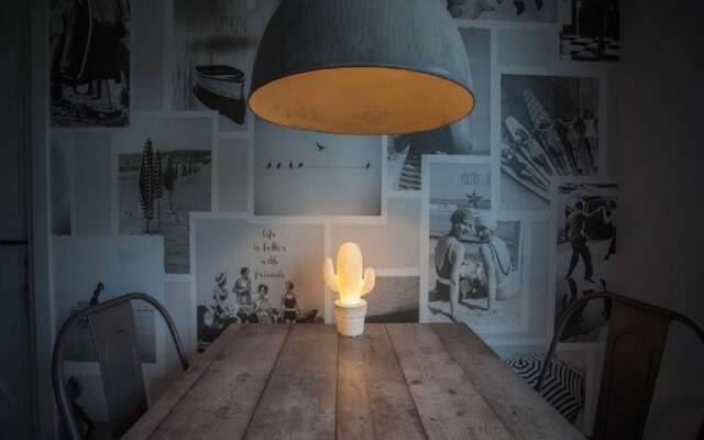 Gorgeous Riverside Chalet in Cothen