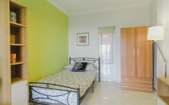 Top floor apartment at the city center