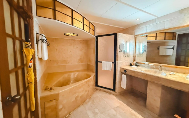 Plantation Bay Resort and Spa