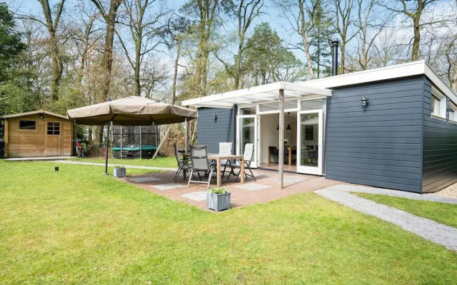 Secluded Bungalow in Laag-soeren With Garden