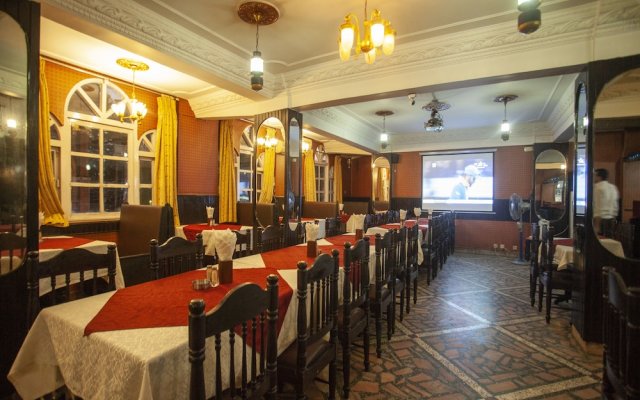 OYO 217 Shiva Tirupati Hotel