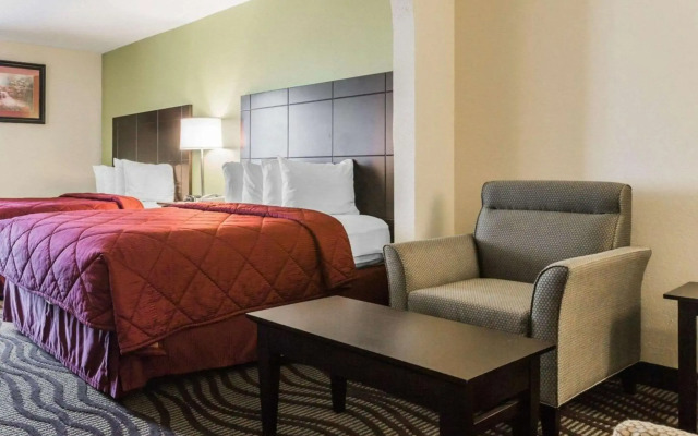 Quality Inn & Suites North Montgomery
