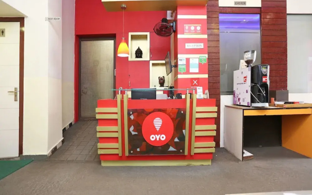 OYO 987 Hotel Pawan Putra