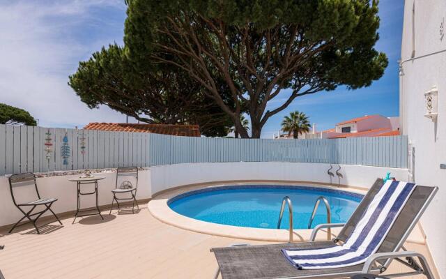 A010 Moderno Apartment (881B VDL) (Oceano)