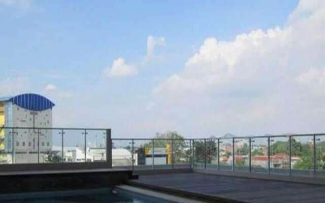 MG Suites Maven Semarang