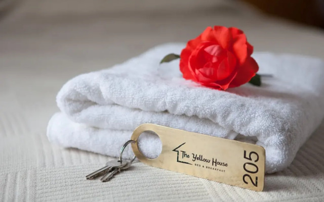 The Yellow House BED&BREAKFAST By South City Housing Pvt Ltd