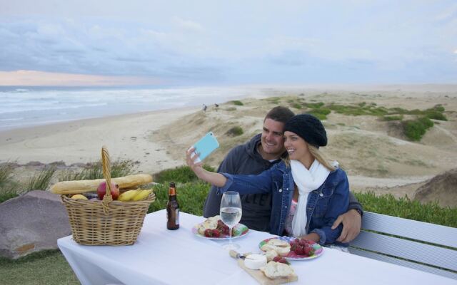 Salamander Beach Accommodation Adults Only
