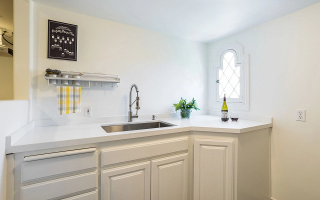 Valentino by AvantStay | Luxury Hollywood Mansion, Los Angeles