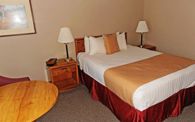 Clarion Inn