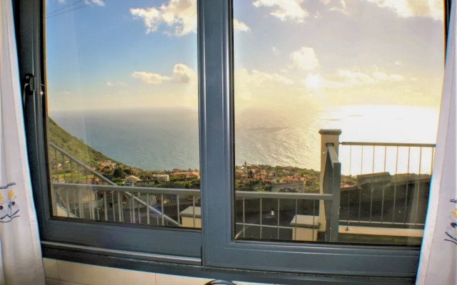 The Rose House - ETC Madeira