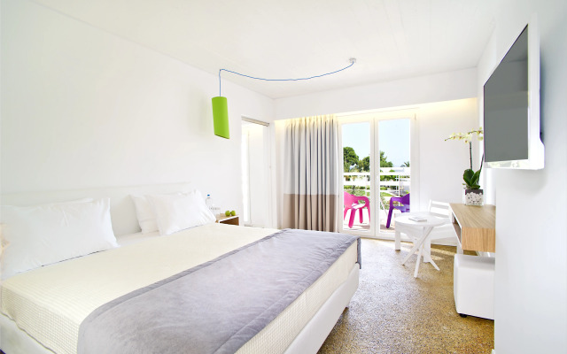 Marathon Beach Resort