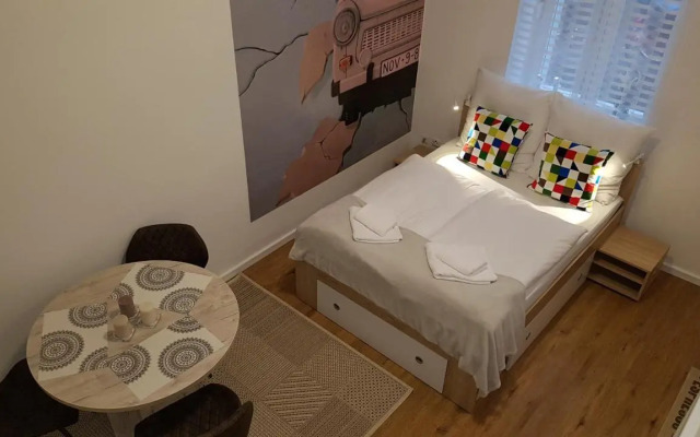 Studio Apartment for 3