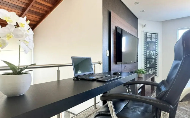 Casa Moderna e Aconchegante