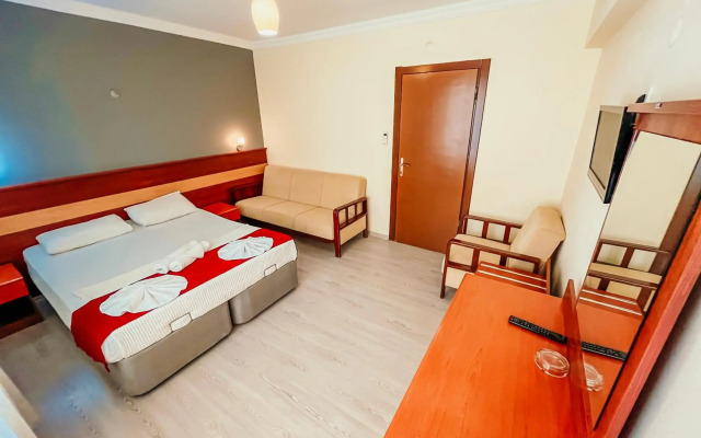 Hotel First Class