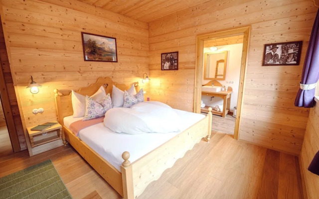 Chalet Near Grundlsee & Loser Ski Lift