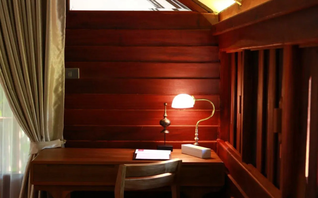 Chompor Lanna Restaurant & Boutique Resort