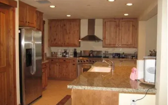 SnowCreek The Lodges