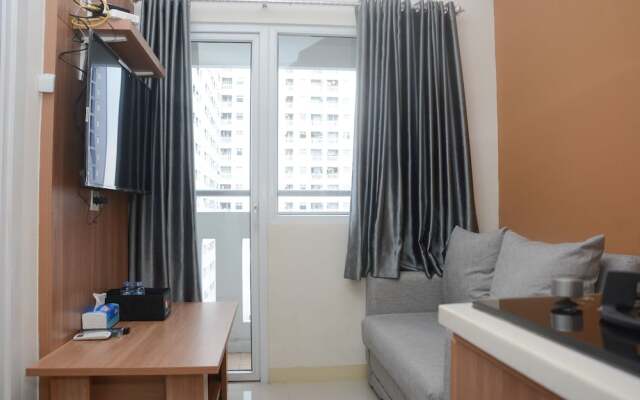 Cozy 2BR Apartment at Green Pramuka City near Mall
