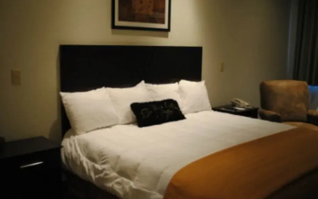 Settle Inn and Suites Seneca