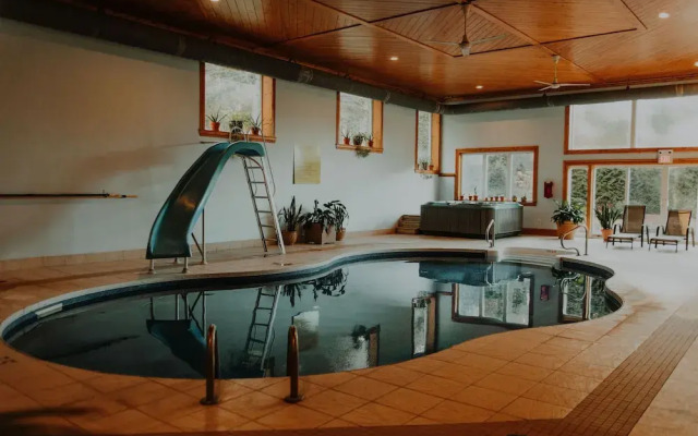 Pathsaala Inn & Restaurant