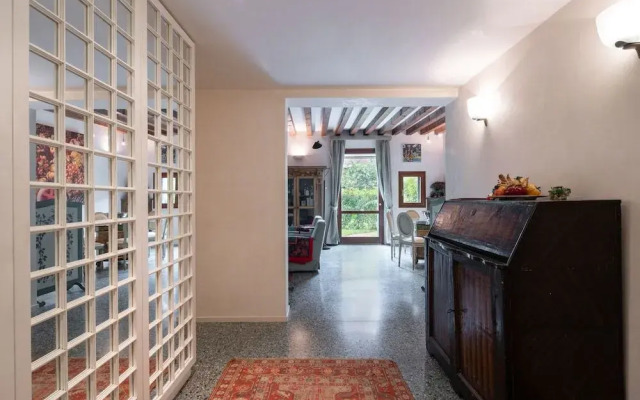 Garden Apartment