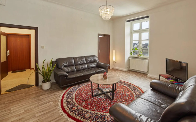 Mediterraneo-Rheinufer-Vallendar