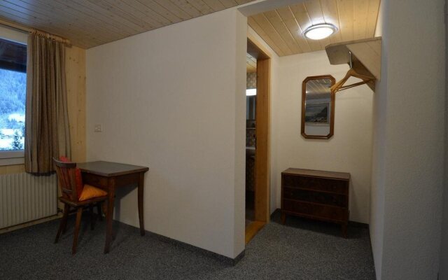 Lehmann's Herberge Hostel