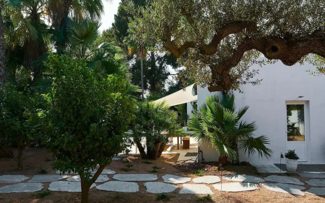 Lavish Villa Near Cala Llonga