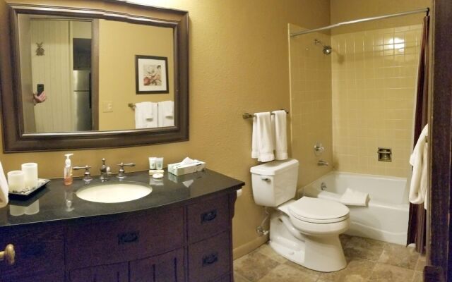 Longbranch 115 - 2 Bedroom Pool Access