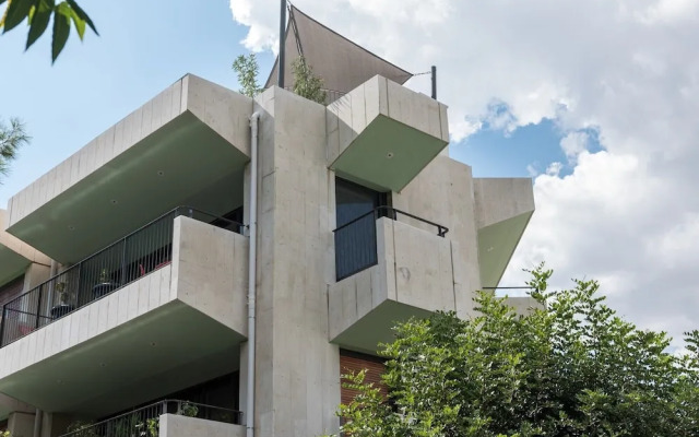 Zoia The Hill 8 Athens City Center