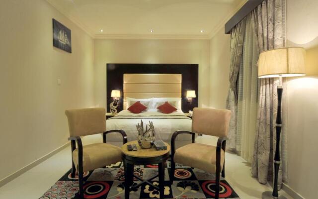 Al Janaderia Suites 7