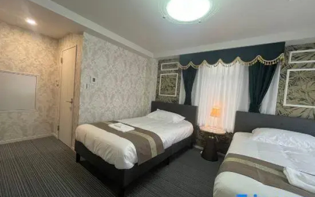 Tokyo Holiday Hotel