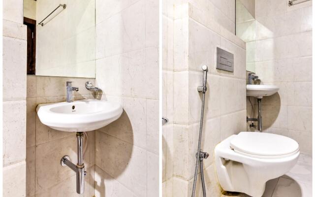 OYO AJM127 Prestige Park