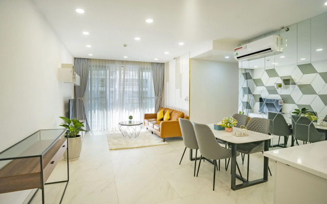Midtown by Saigon