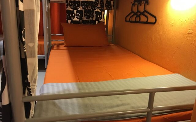 Century Service World - Hostel