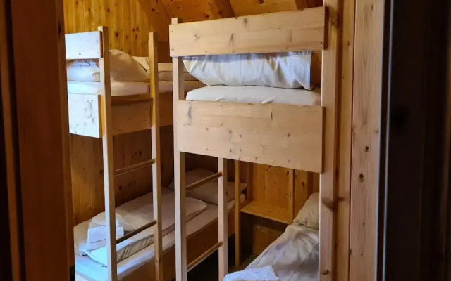 Cosy Chalet With Terrace