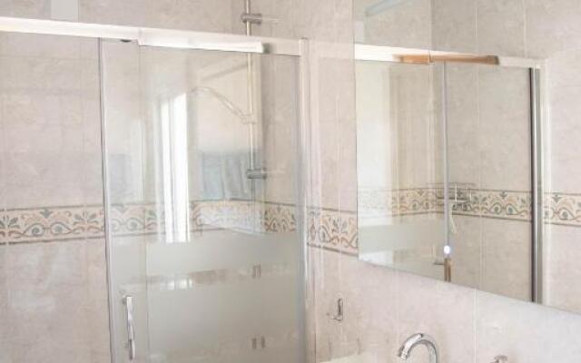 Villa Morera Bed & Breakfast