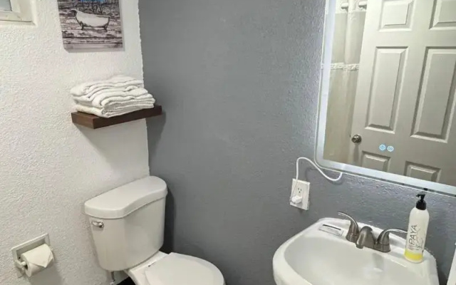 Budget Motel