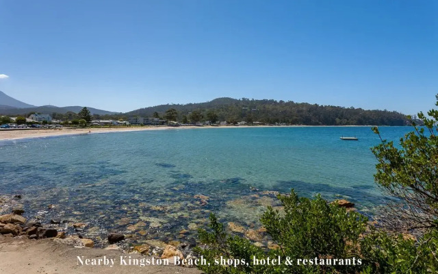 Relax Away - Family Get Away By The Sea