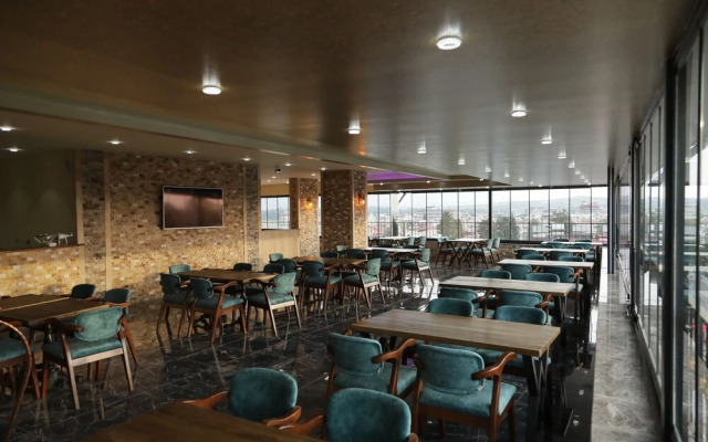 Elada Luxury Otel