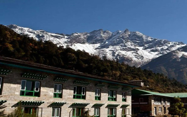 Yeti Mountain Home Phakding