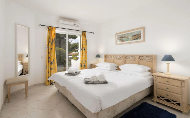 Charming Albufeira Apartment by Ideal Homes