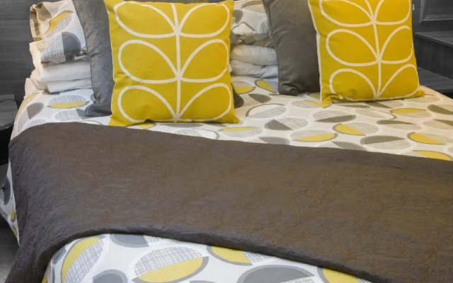 Grove Guest House