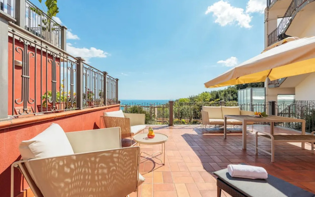 Terrazza Aphrodite by Napoliapartments