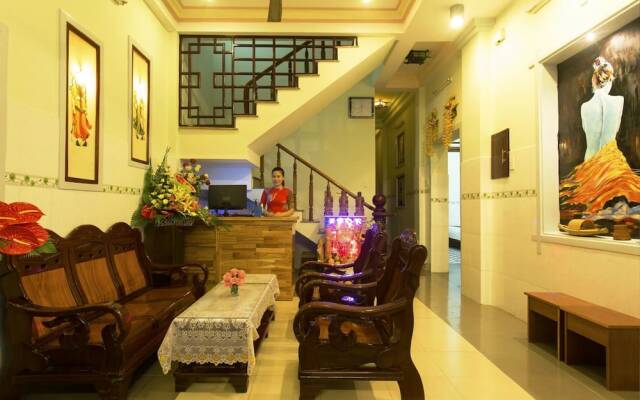 Quy Long Homestay